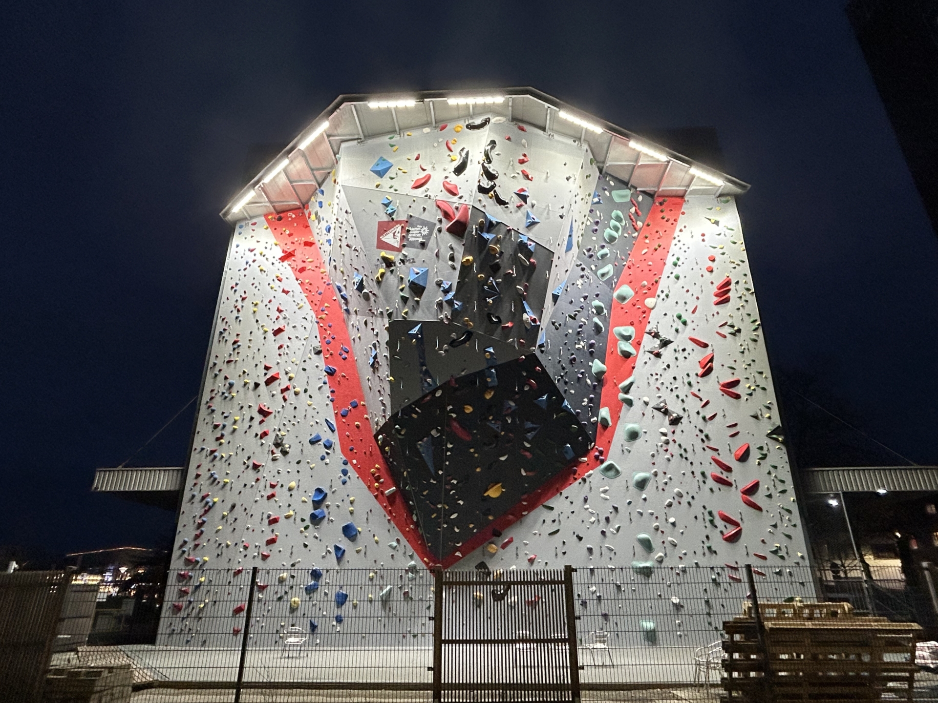 Kletterwerk Radolfzell Outdoor Wall | Walltopia, image size:1920x1440